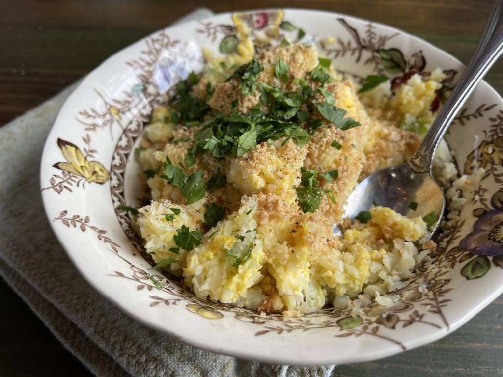 Crave-worthy Cauliflower Rice Bowl 