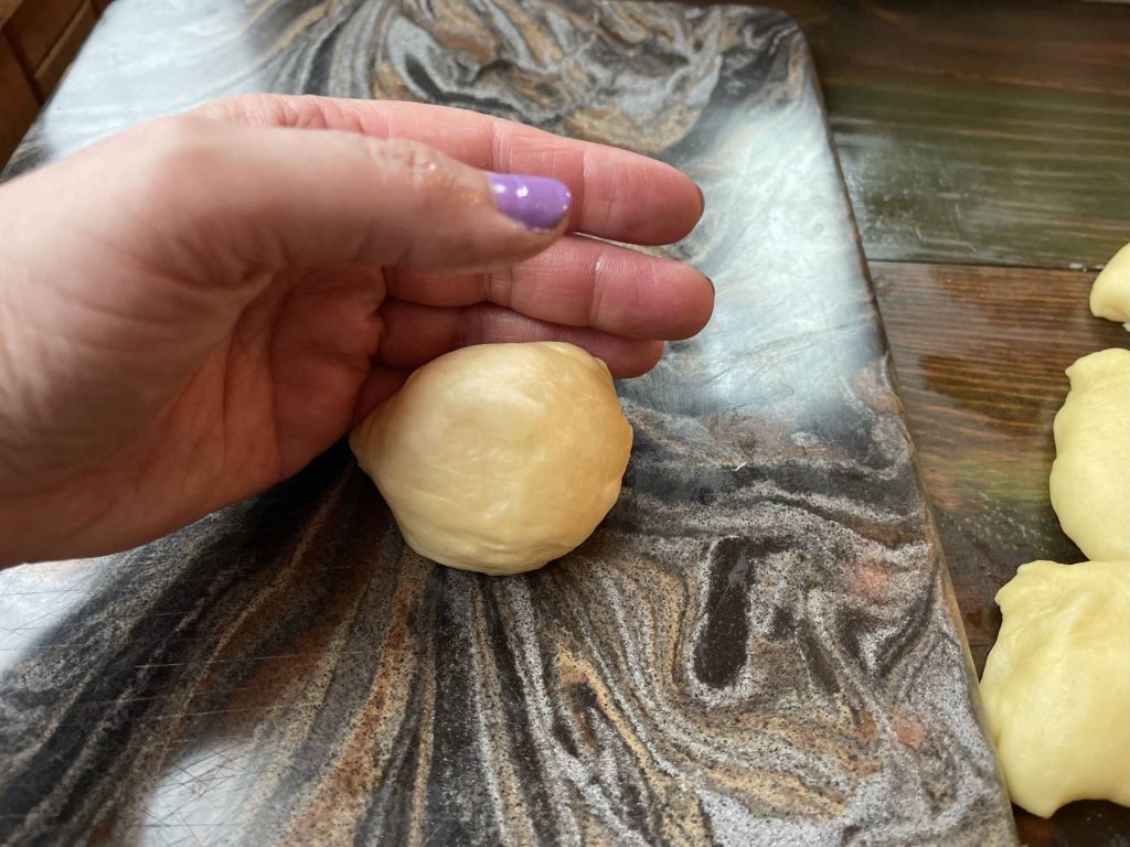 shaping matrimonial rolls