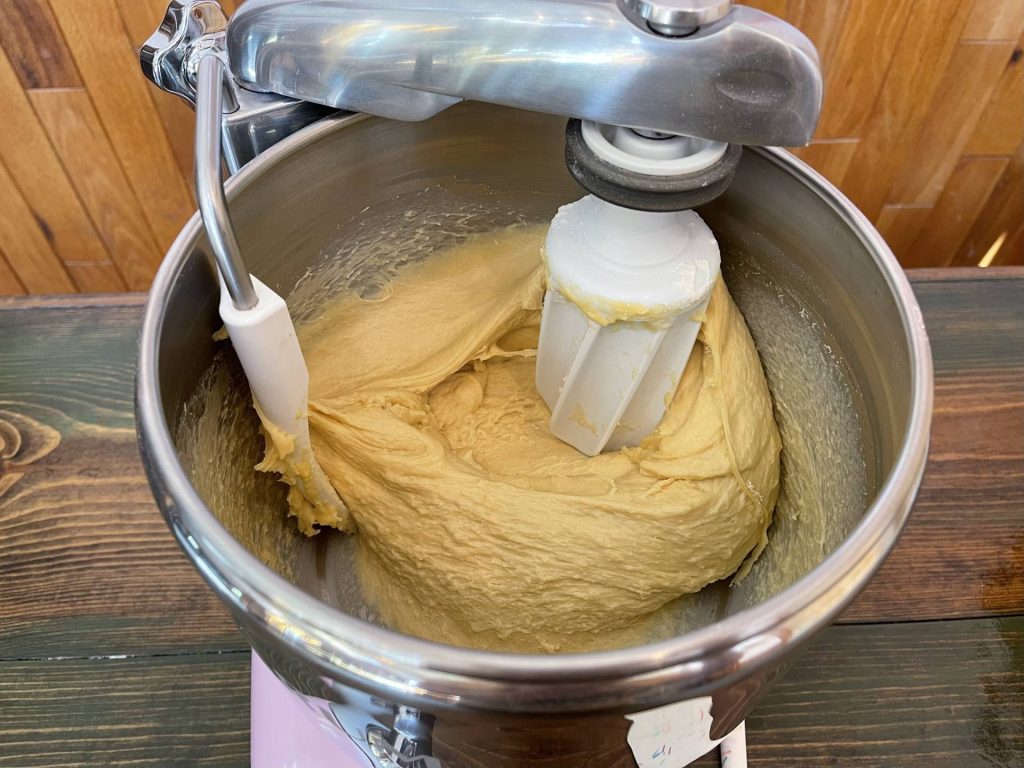 Ankarsrum kneading dough