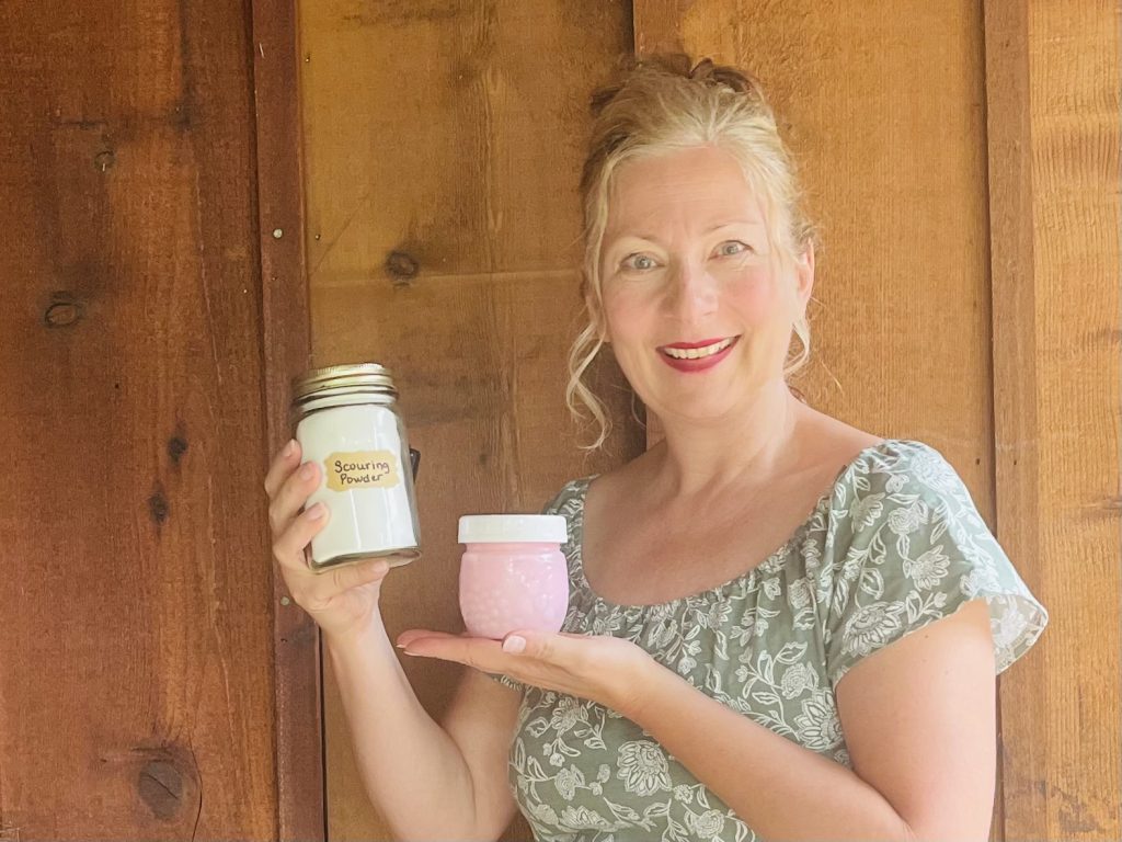 Soft Scrub Cleanser Goop and Scouring Powder