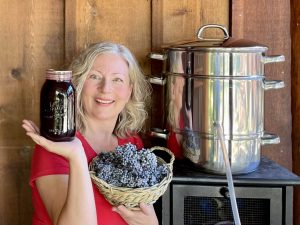 Michele with Back to Basics Nutri-Steamer steam juicer