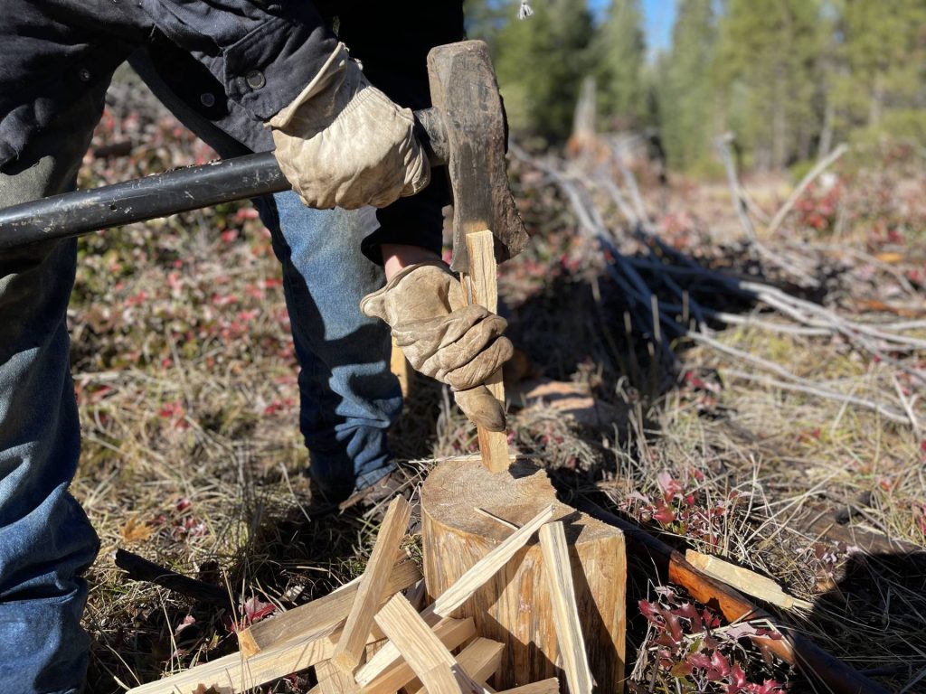 splitting kindling