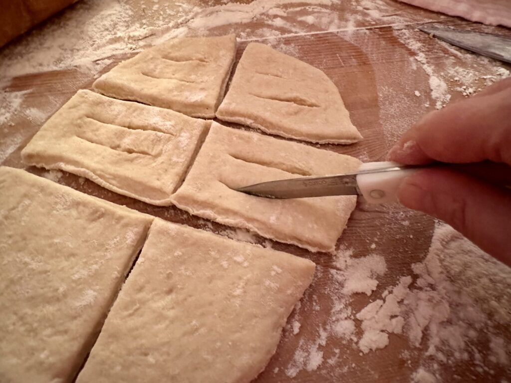 Cutting Schlitz Kechla